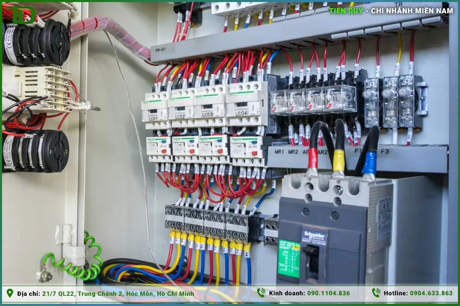 Giải pháp cung ứng đồng bộ phụ kiện tủ điện nhà xưởng miền Nam 4 Giải pháp cung ứng đồng bộ phụ kiện tủ điện nhà xưởng miền Nam (Hình 4)