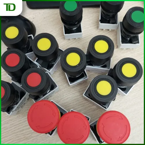Tổng hợp các lỗi thường gặp trên nút nhấn start stop tủ điện và cách khắc phục