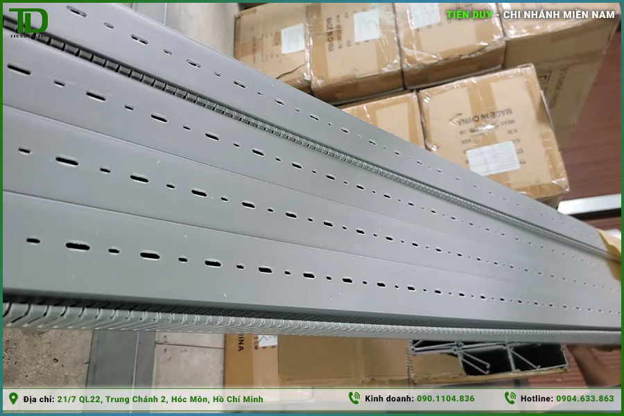 Các kích thước Máng đi dây tủ điện Chaer (hình 1)