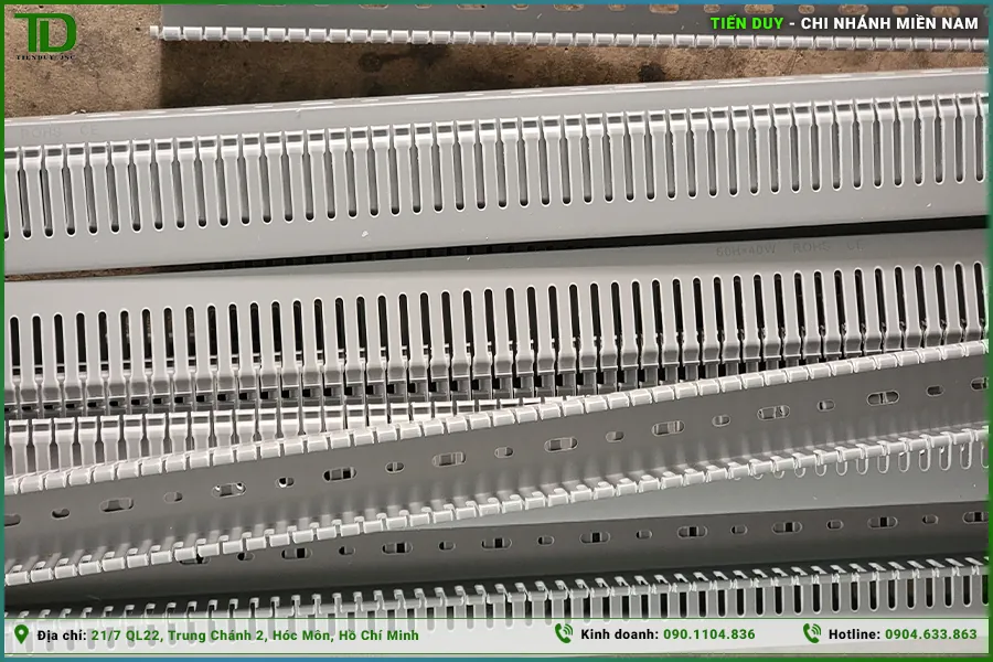 Tiêu chuẩn chọn máng nhựa tủ điện Chaer cho nhà xưởng (hình 2)