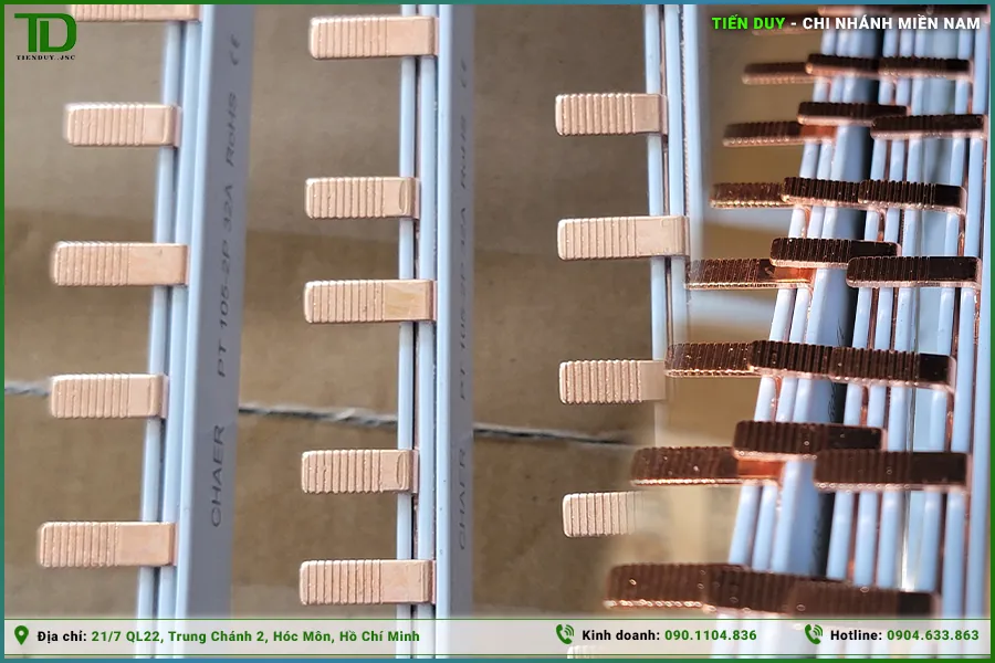 Cung cấp Phụ kiện thanh lược Chaer tủ điện chính hãng (hình 4)