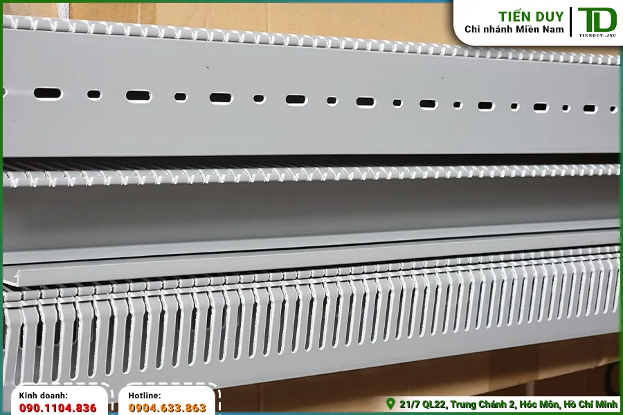 Các loại máng nhựa Chaer phổ biến và cách chọn (hình 4)