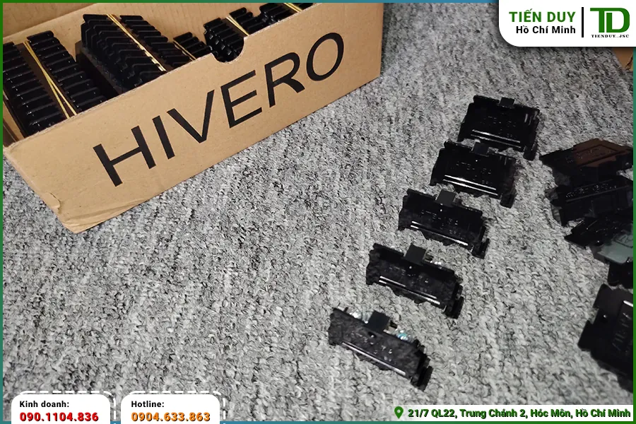 Giới thiệu về dòng sản phẩm Domino tép 15A Hivero (hình 1)