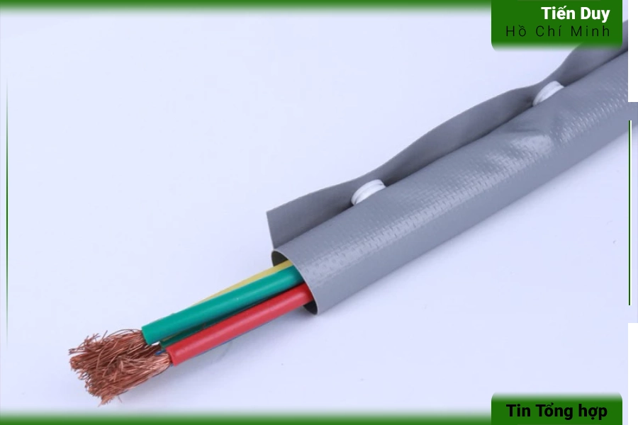 Lợi ích của bạt bọc chống cháy khi dùng trong tủ điện công nghiệp 3 Tối ưu hóa không gian và gom nhóm dây dẫn gọn gàng bằng bạt bọc